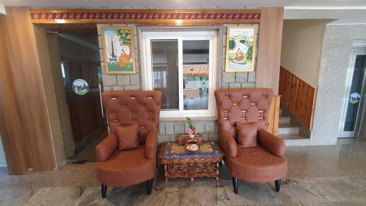 Nomadic Inn Dharamshala Exteriör bild